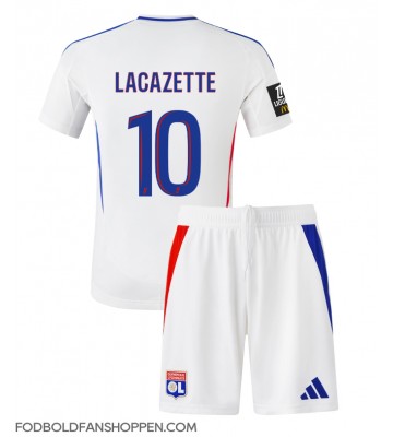 Olympique Lyonnais Alexandre Lacazette #10 Hjemmebanetrøje Børn 2024-25 Kortærmet (+ Korte bukser)